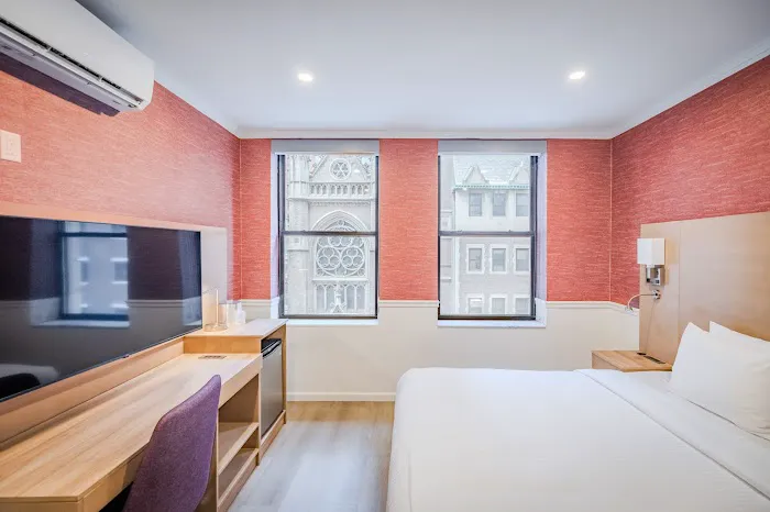 Mayfair Hotel, Ascend Hotel Collection 1