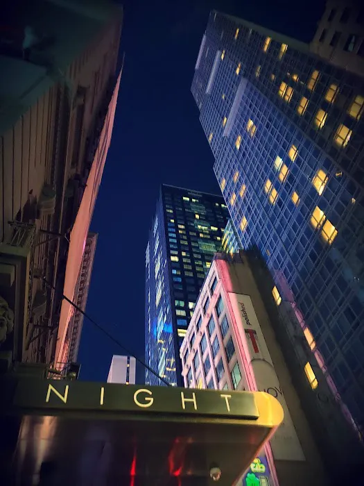 Night Hotel at Times Square 1