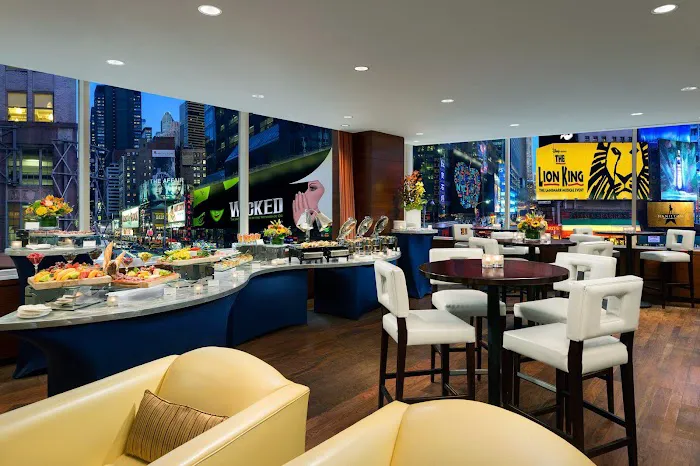 Crowne Plaza Times Square Manhattan, an IHG Hotel 1