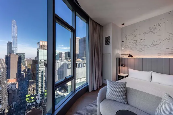 Tempo by Hilton New York Times Square 4