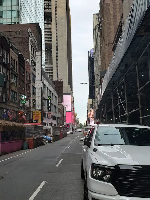 Hotel 46 Times Square 4