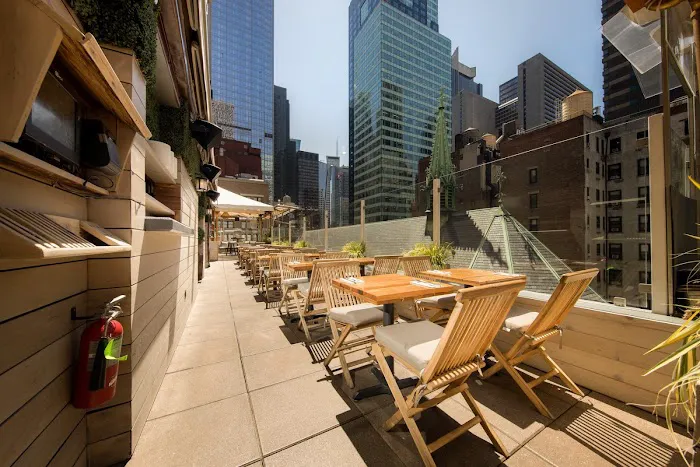 Sanctuary Hotel New York 4