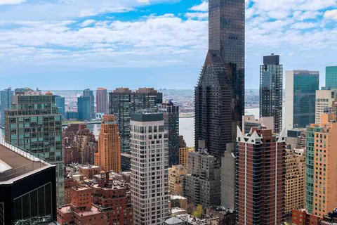 Courtyard New York Manhattan/Midtown East 4