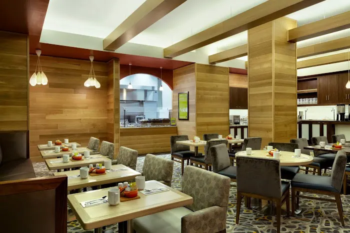 Hilton Garden Inn New York/Manhattan-Midtown East 4