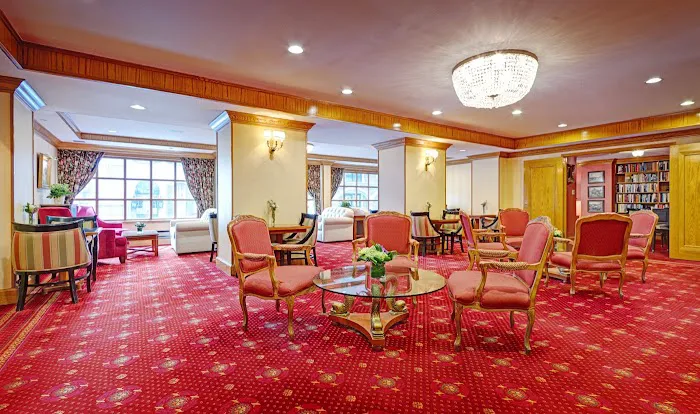 The Hotel Elysee 4