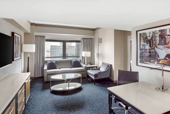 The Hilton Club - New York 4