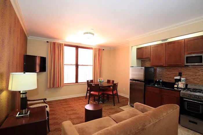 Radio City Apartments 4