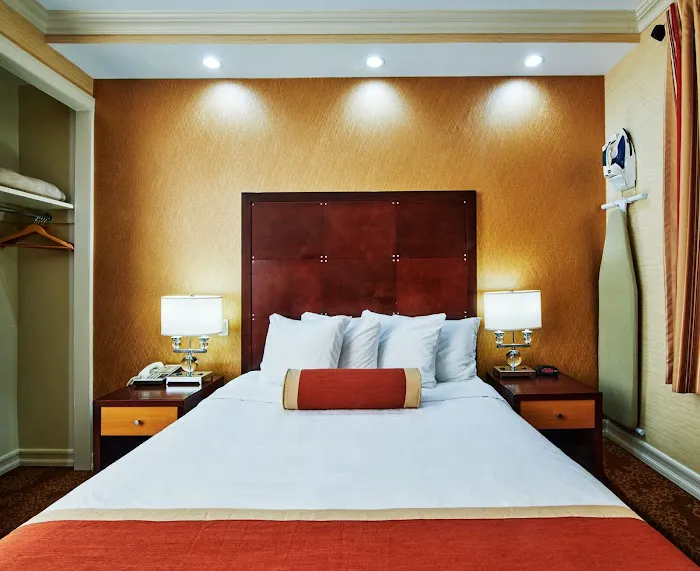 Radio City Apartments 4