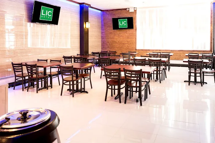 LIC Hotel 1