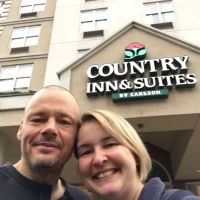 Queens County Inn and Suites ico
