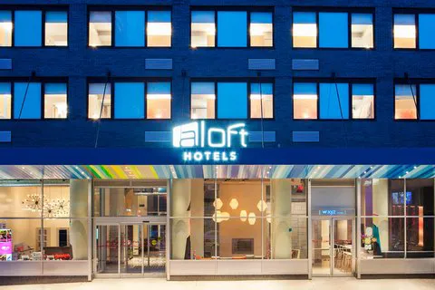 Aloft Long Island City-Manhattan View 4