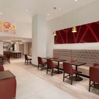 Hilton Garden Inn Long Island City New York ico