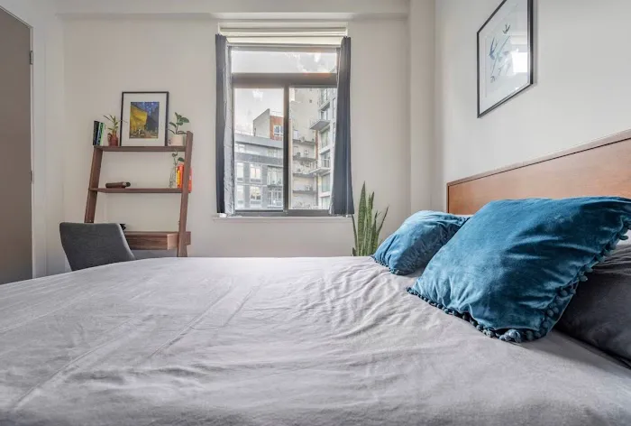 Gorgeous Greenpoint Getaway 1