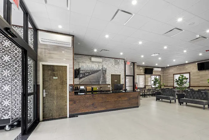 Highbridge Hotel 1