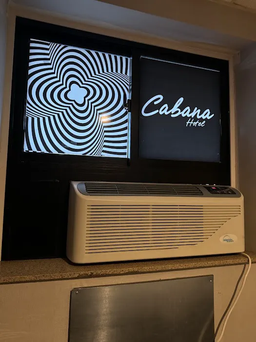Cabana Hotel Bronx 4