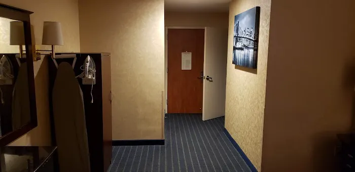 Corona Hotel 1