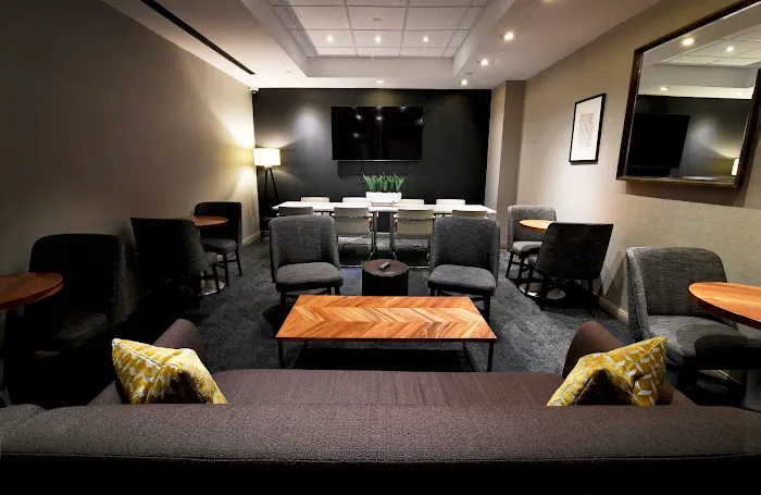 Edge Hotel 1