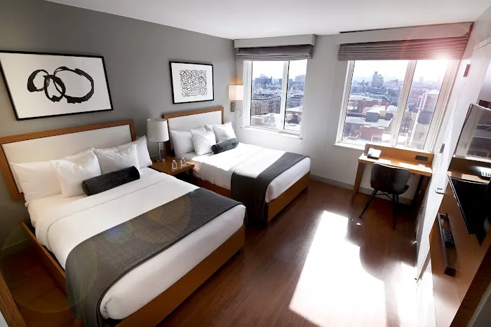 Edge Hotel 1