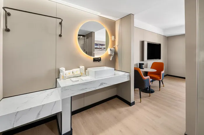 Ly New York Hotel 4