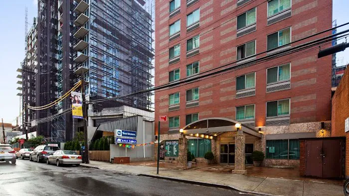 Best Western Queens Court Hotel 1