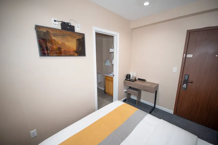 Flushing Garden Hotel 4