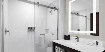Four Points by Sheraton Flushing