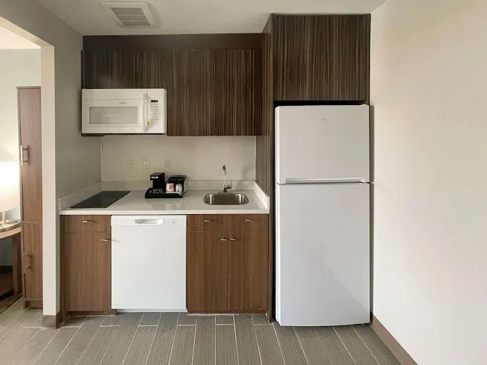 MainStay Suites 4