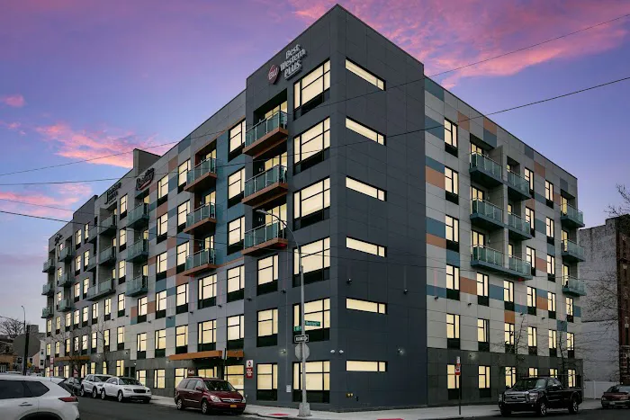 Best Western Plus Executive Residency Bronx 4