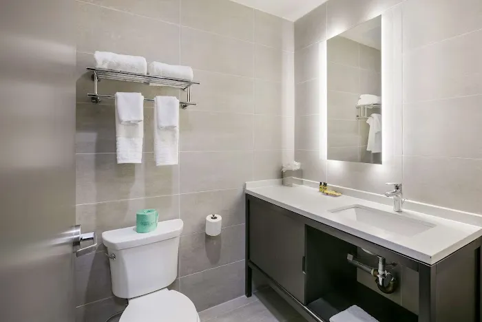 Best Western Plus Executive Residency Bronx 4