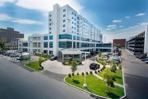 Residence Inn New York The Bronx at Metro Center Atrium 4