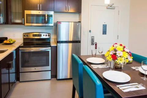 Residence Inn New York The Bronx at Metro Center Atrium 4