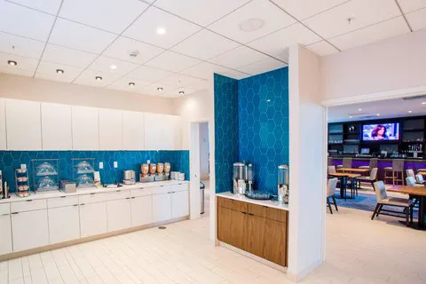 Residence Inn New York The Bronx at Metro Center Atrium 4