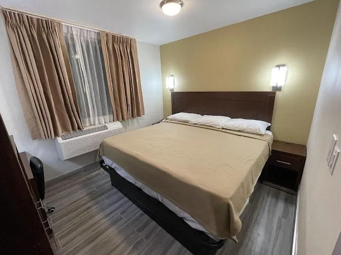 Hotel 369 Brooklyn 4