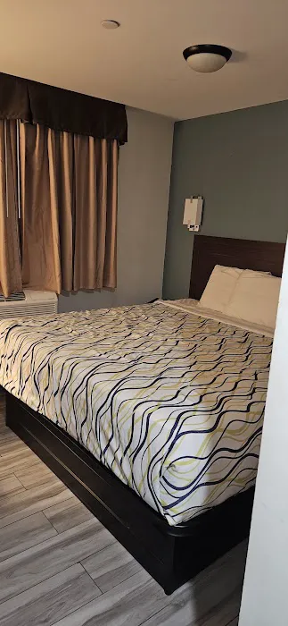 Hotel 369 Brooklyn 4