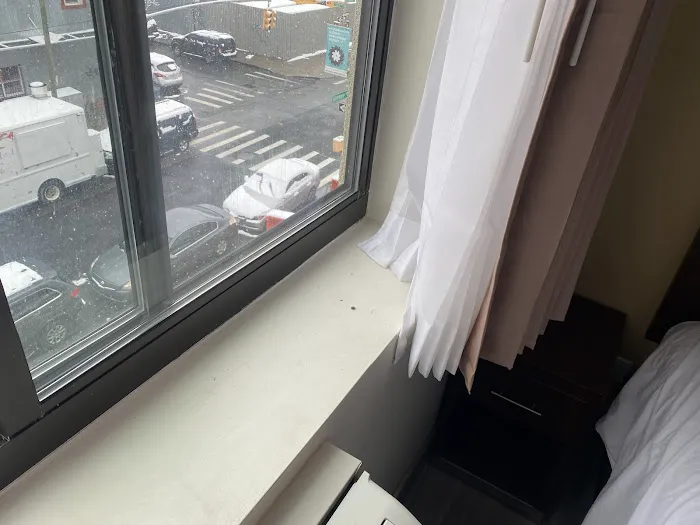 Hotel 369 Brooklyn 4