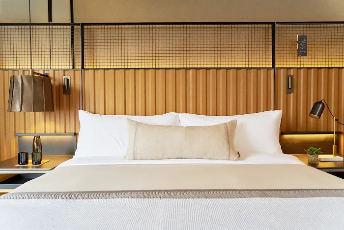 1 Hotel Brooklyn Bridge 4