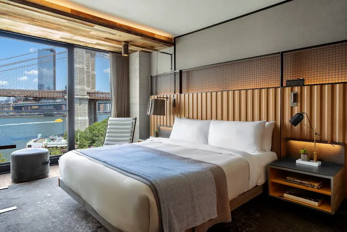 1 Hotel Brooklyn Bridge 4