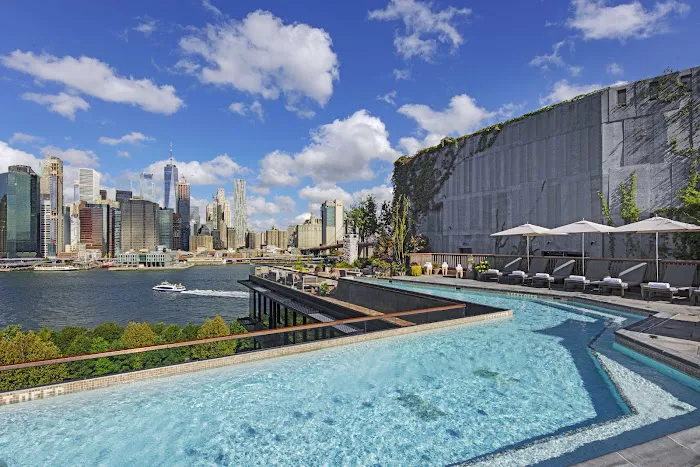1 Hotel Brooklyn Bridge 4
