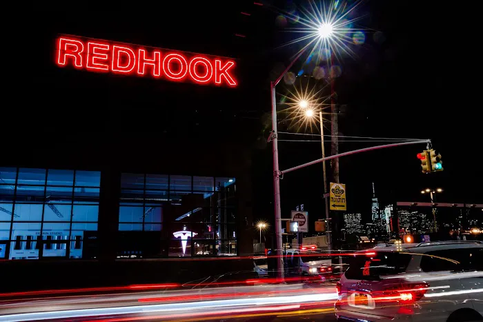 The Lodge Red Hook 4