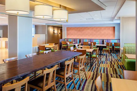 Fairfield Inn & Suites North Bergen 4
