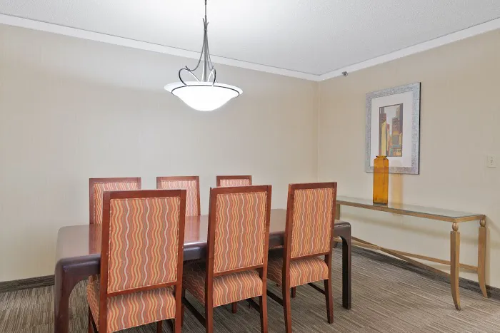 Harmony Suites Secaucus Meadowlands 4