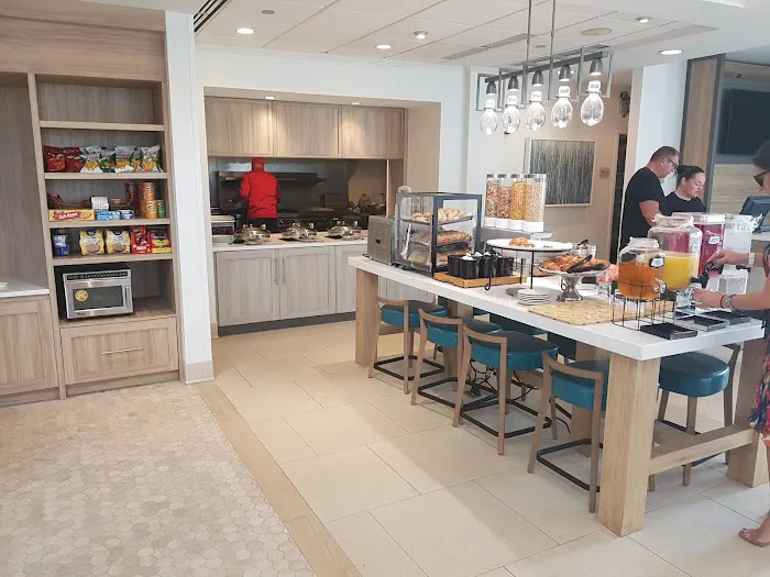 Hilton Garden Inn Ridgefield Park 4