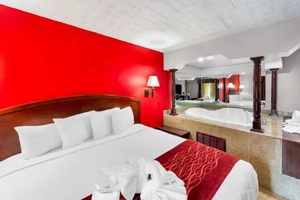 Rodeway Inn Capri 4
