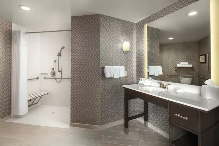 Homewood Suites by Hilton Teaneck Glenpointe 4