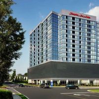 Hampton Inn & Suites Teaneck Glenpointe ico