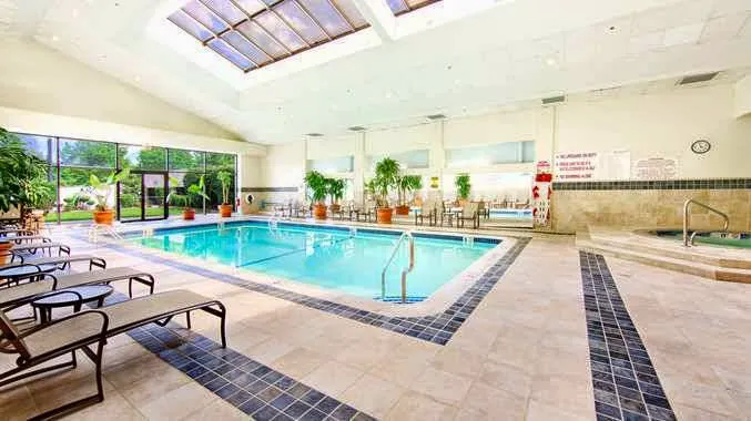 DoubleTree by Hilton Hotel Fort Lee - George Washington Bridge 3