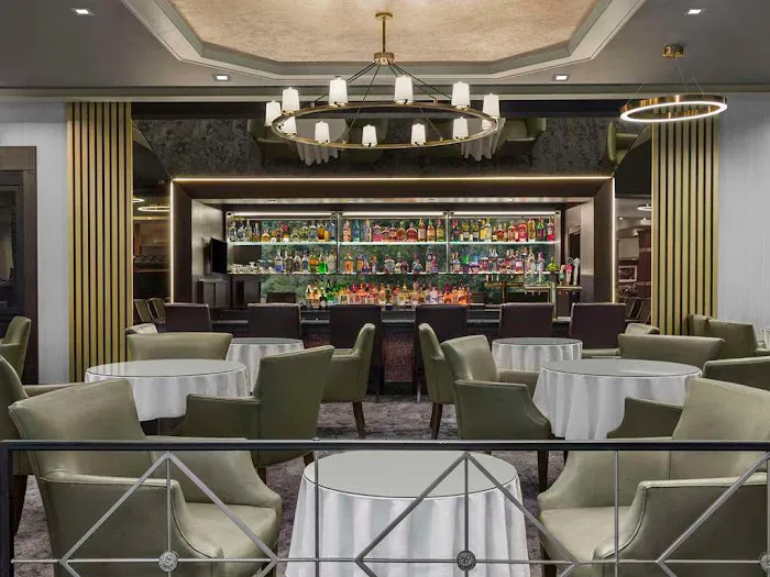 DoubleTree by Hilton Hotel Fort Lee - George Washington Bridge 3