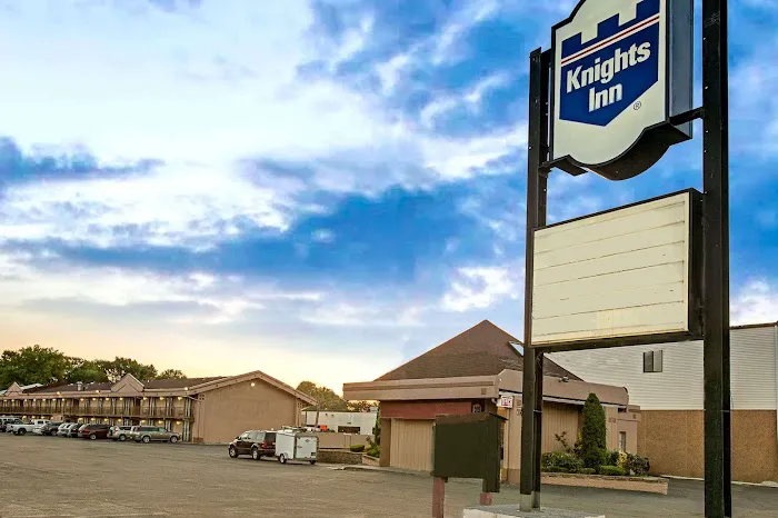 Knights Inn South Hackensack 4