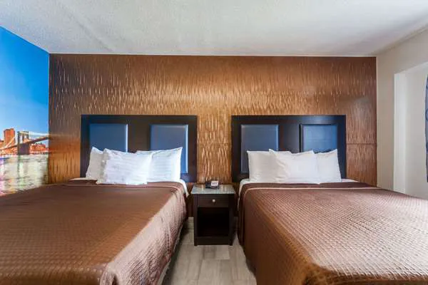 Travelodge by Wyndham South Hackensack 4