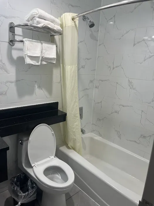 MONTI HOTEL 4